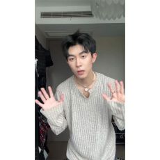 批发官图大码女装240克抓毛长袖t恤打底衫男薄纯色肌理感春秋<b class='q'>韩版</b>上衣