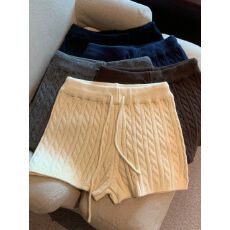 批发【官图~包芯纱 原版质量】秋冬季麻花针织打底小个子休闲短裤女