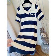 批发实拍   抖音质量连衣裙爆款polo衫短袖<b class='q'>中长款</b><b class='q'>针织衫</b>女