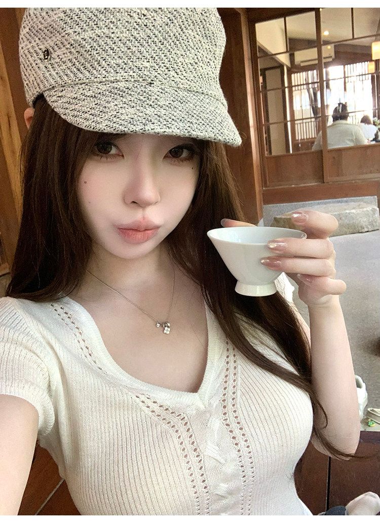 28 아크릴 28 폴리에스터 22 접착제 22 나일론 트위스트 꽃 순수한 욕망 몸매 가꾸기 니트 반팔 티셔츠