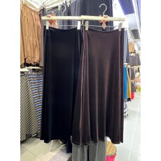 批发十三行2025秋装新款法式高级感黑色丝绒<b class='q'>半身裙</b>女高腰显瘦a字长<b class='q'>裙</b>