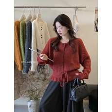 批发韩系复古慵懒挂脖斜领露肩兔毛针织衫女秋冬加厚软糯短款收腰毛衣