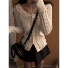 批发灰色V领长袖针织衫女秋冬超好看内搭修身显瘦羊毛打底衫<b class='q'>百搭</b>上衣