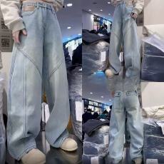 批发2026春上<b class='q'>新款</b>今年流行爆款水洗牛仔弯刀<b class='q'>裤</b>