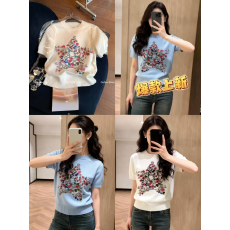 批发超好看<b class='q'>花朵</b>印花短袖<b class='q'>t</b><b class='q'>恤</b>女夏新款设计感修身显瘦百搭套头针织上衣