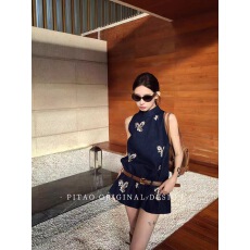 批发杜屁屁桃原创假日马德里春季新中式国风<b class='q'>刺绣</b>棉质牛仔无袖套装