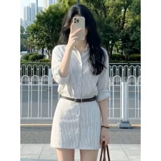批发韩版休闲风气质套装女2026春季新款<b class='q'>条纹</b>长袖翻领衬衫半身裙两件套