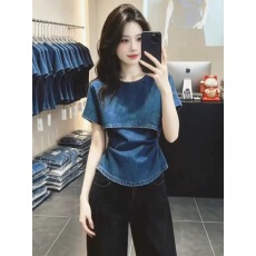 批发时尚潮流设计感斜肩<b class='q'>牛仔</b>上衣女2026夏季新款宽松小众蓝色短袖衬衫