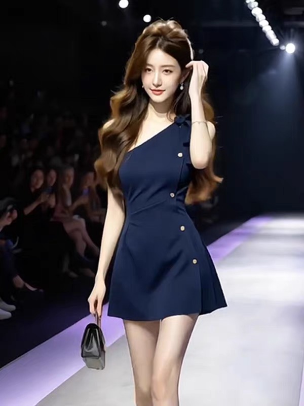 한 부서 품격 핫걸 비스듬한 어깨 나비 매듭 드레스 2026 여름 새로운 섹시함 허리 수축 타이트 스커트 미니 스커트 여성 의류