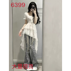 批发法式白色<b class='q'>泡泡袖</b>荷叶边方领连衣裙女夏季新款修身显不规则裙摆<b class='q'>上衣</b>