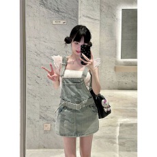 批发韩国<b class='q'>复古</b>chic牛仔背带连衣裙女夏季小个子显高收腰辣妹包臀短裙子