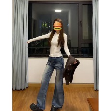 批发<b class='q'>韩国</b>时尚百搭水洗磨白牛仔裤女秋季设计感小众猫须盖脚裤微喇长裤