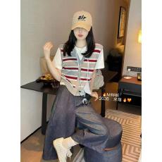 批发2026春夏款爆版韩系百搭显瘦设计感圆领撞色条纹假两件上衣女