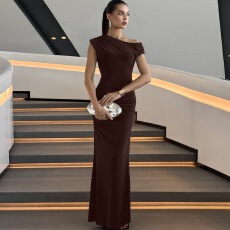 批发亚马逊女2026夏季新品欧美跨境收腰显瘦露肩性感纯色长裙<b class='q'>连衣裙</b>