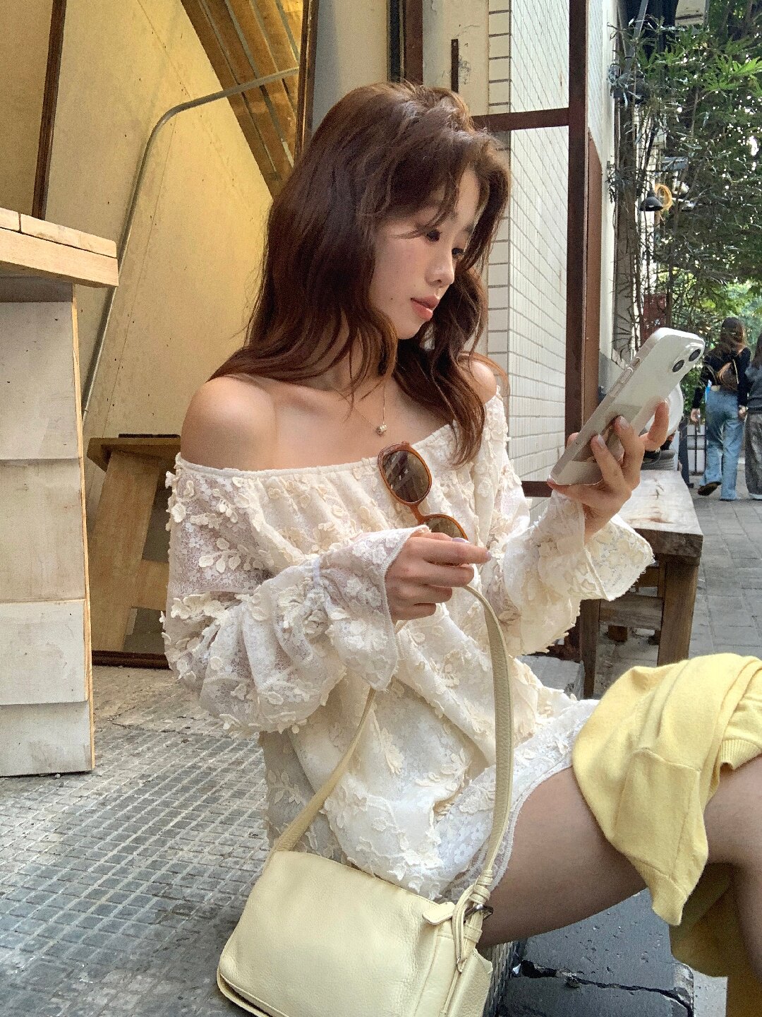 26 봄 레트로 무거운 작업 오프숄더 자수 디자인 센스 작은 대중 레이스 셔츠 여성 트렌디