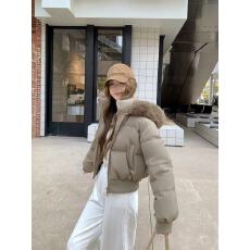 批发肯豆小个子90白鸭绒短羽绒服女2025冬季新款毛领连帽外套收腰加厚