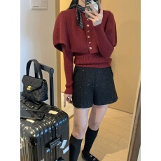 批发实价不减秋冬季新款韩系气质针织两件套套装百搭复古毛衣女斗篷