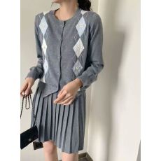 批发2025新款韩系学院风菱格针织开衫女秋季穿搭两件套百褶半身短裙