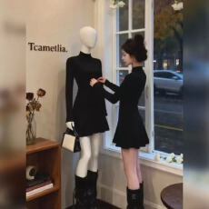 批发黑色针织<b class='q'>连衣裙</b>女2025新款秋冬季修身巨好看加厚大衣内搭打底裙子