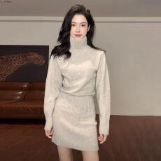 批发半高领针织毛衣连衣裙子女秋冬季2025新款冬天配大衣内搭打底短裙