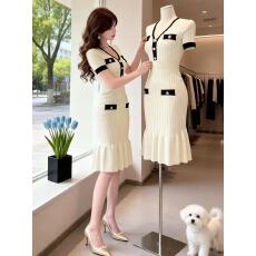 批发2026新款短袖针织连衣裙女春夏减龄气质V领收腰显瘦荷叶边包臀裙