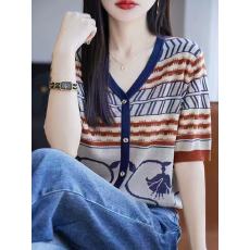 批发v领<b class='q'>针织衫</b>短袖T恤女士2025夏季新款提花复古薄款<b class='q'>条纹</b>撞色上衣小衫