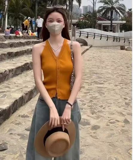 섹시함 핫걸 주황색 행침 목 니트 오픈 가디건 캐미솔 디자인 센스 여름 허리 수축 몸매 가꾸기 민소매 맨위