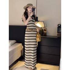 批发韩版百搭黑白条纹针织吊带连衣裙女夏季修身显瘦高腰<b class='q'>甜美</b>长裙chic