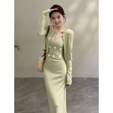 批发颂宋 新款法式修身显瘦设计感吊带裙针织气质长裙开衫套装