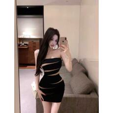 批发韩国纯欲风<b class='q'>露背</b>无袖抹胸<b class='q'>连衣裙</b>女夏撞色修身设计感收腰包臀OL短裙