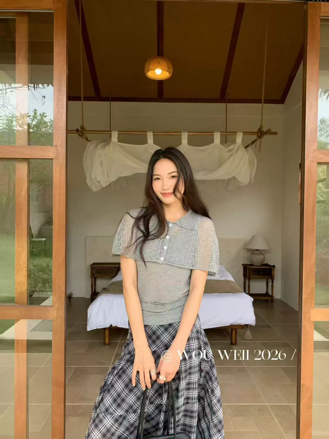 빛 요리 한 우아함 바람 POLO 칼라 홀로우 아웃 니트 스웨터 여성용 짧은 소매 살구 색상 출퇴근 맨위 여름 2026 년 새로운