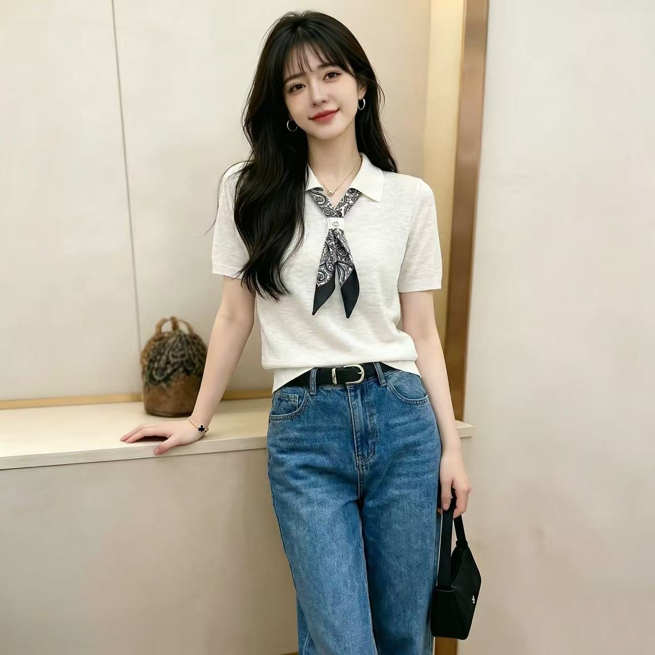 여름 새로운 디자인 센스 경기 스카프 나비 넥타이 폴로 칼라 대나무 마디 마 얇은 스타일 니트 스웨터 여성용 짧은 소매 루즈핏 맨위 트렌디