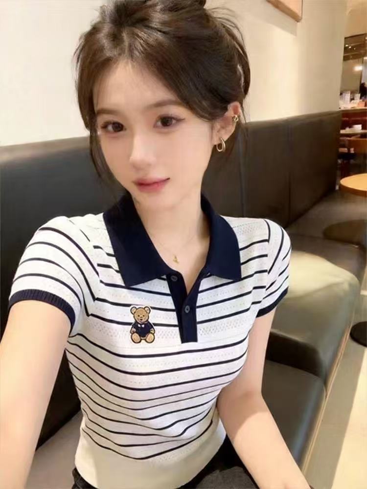 한 부서 자수 작은 곰 POLO 칼라 반팔 티셔츠 여성 여름 연령 감소 외국 가스 배색 스트라이프 몸매 가꾸기 슬림해 보이는 맨위