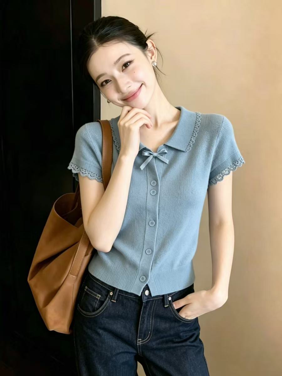 고유 한 디자인 센스 레이스 조각 니트 스웨터 2026 여름 POLO 칼라 반팔 프로 피부 다용도 맨위 작은 셔츠 여성