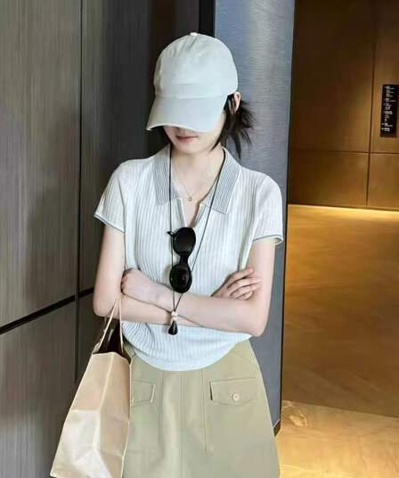 2026 여름 켜기 새로운 한 부서 느슨함 센스 배색 폴로 칼라 루즈핏 캐주얼 니트 스웨터