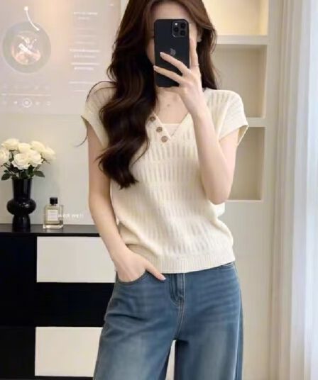 느긋한 바람 V넥 얇은 스타일 홀로우 아웃 반팔 니트 스웨터 여성 패션 슬림해 보이는 작은 키 디자인 센스 연령 감소 맨위 트렌디