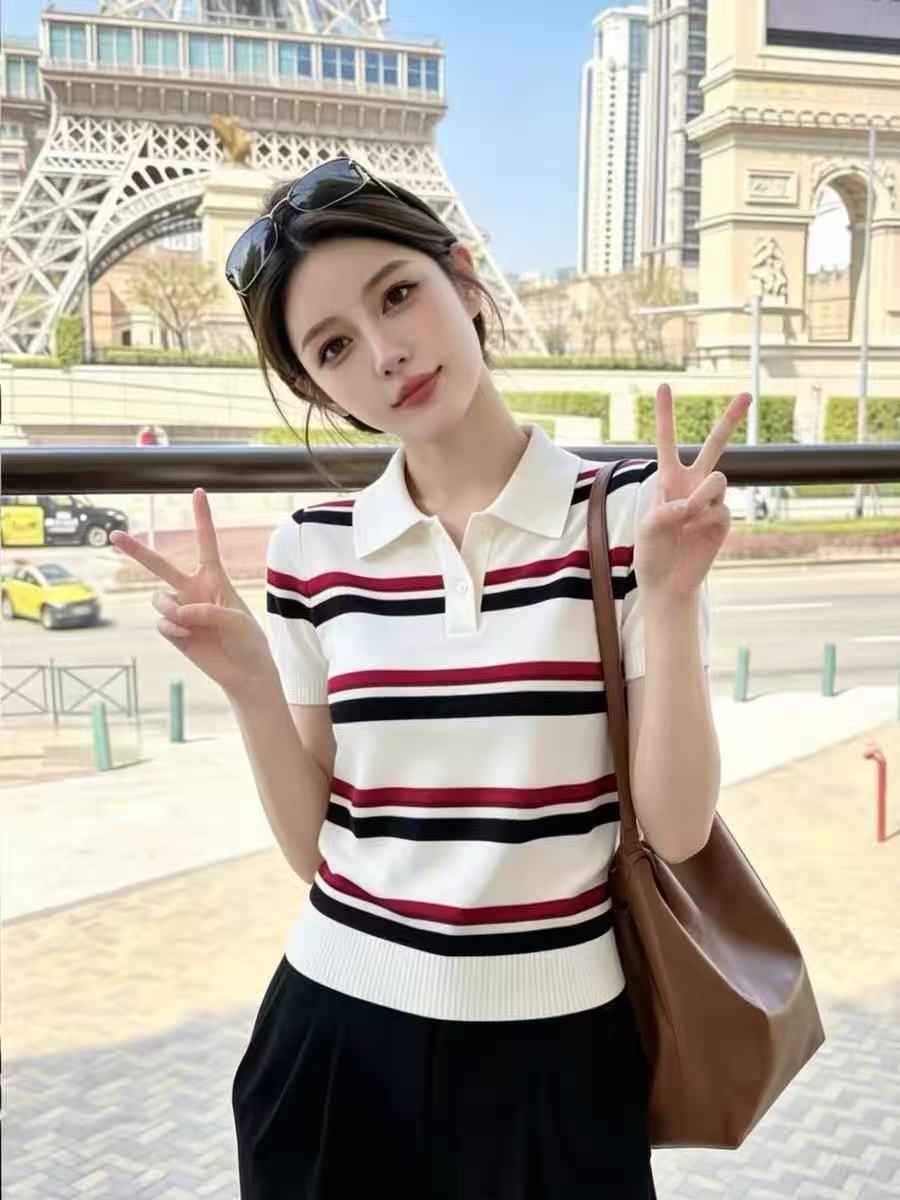 한 부서 출퇴근 바람 디자인 센스 스트라이프 폴로 칼라 반팔 니트 스웨터 여성 여름 새로운 작은 키 배색 맨위 트렌디
