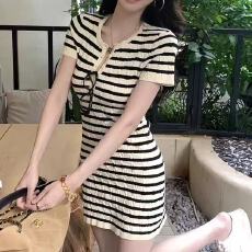 批发韩系条纹半开领针织短袖连衣裙女夏季小个子修身<b class='q'>包臀</b>a字短裙裙子