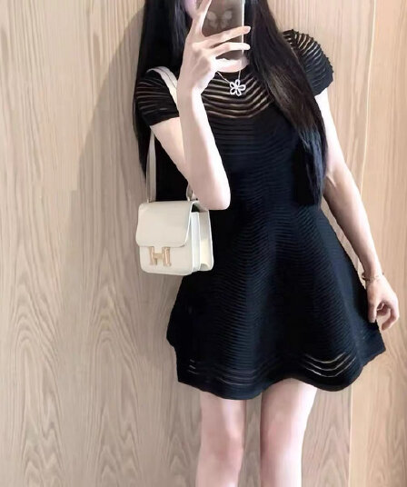 프랑스식 빛 럭셔리 품격 명문 여성 작은 샤넬 스타일 시스루 홀로우 아웃 반팔 작은 드레스 치마 드레스 플리츠 한 마디 미니 스커트