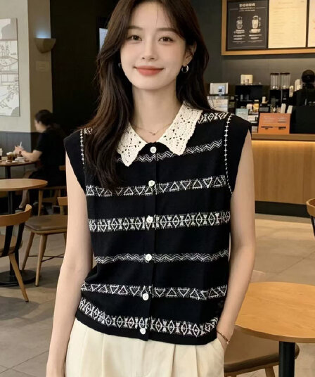 아메리칸 레트로 배색 스트라이프 민소매 니트 오픈 가디건 여성 2026 여름 자수 베이비 칼라 새로운 품격 맨위