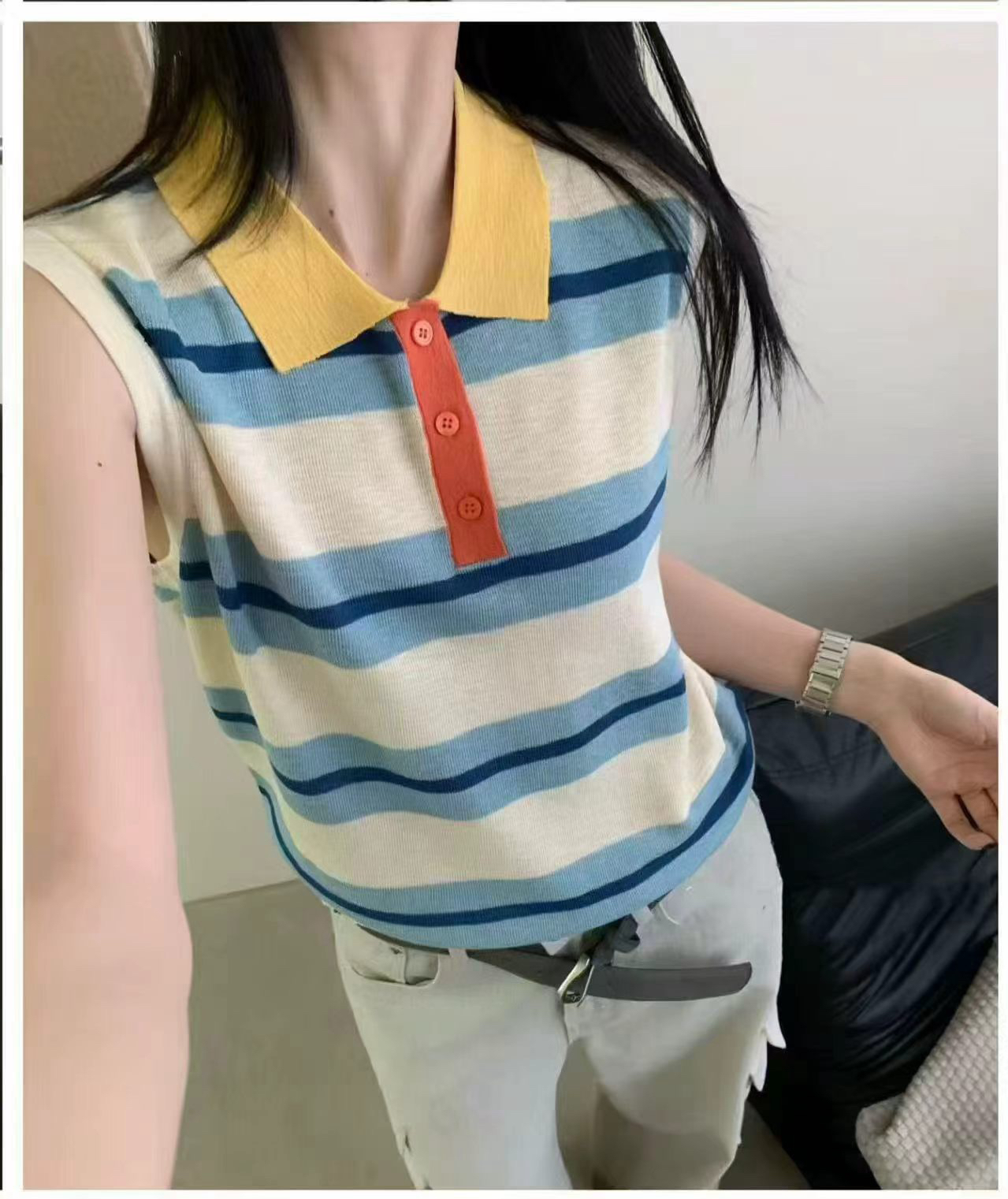 여름 한 부서 품격 연령 감소 Feifei 소매 얇고 가벼운 니트 스웨터 여성 배색 스트라이프 자수 홀로우 아웃 폴로 칼라 맨위