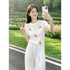 批发甜美刺绣杏色短袖T恤夏季女装2026新款今年流行爆款减龄针织上衣