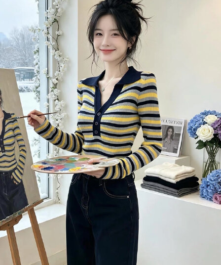 가을 겨울 긴팔 디자인 센스 몸매 가꾸기 핫걸 긴팔 기본 셔츠 순수한 욕망 부드러운 바람 폴로 칼라 스트라이프 니트 맨위
