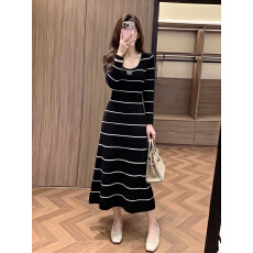 批发小香风条纹U领山茶花针织连衣裙早<b class='q'>秋</b>长袖修身百搭气质收腰A字长裙