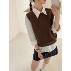 批发韩系<b class='q'>马甲</b>v领套头宽松外搭高级设计款纽扣密针毛衣纯色休闲风