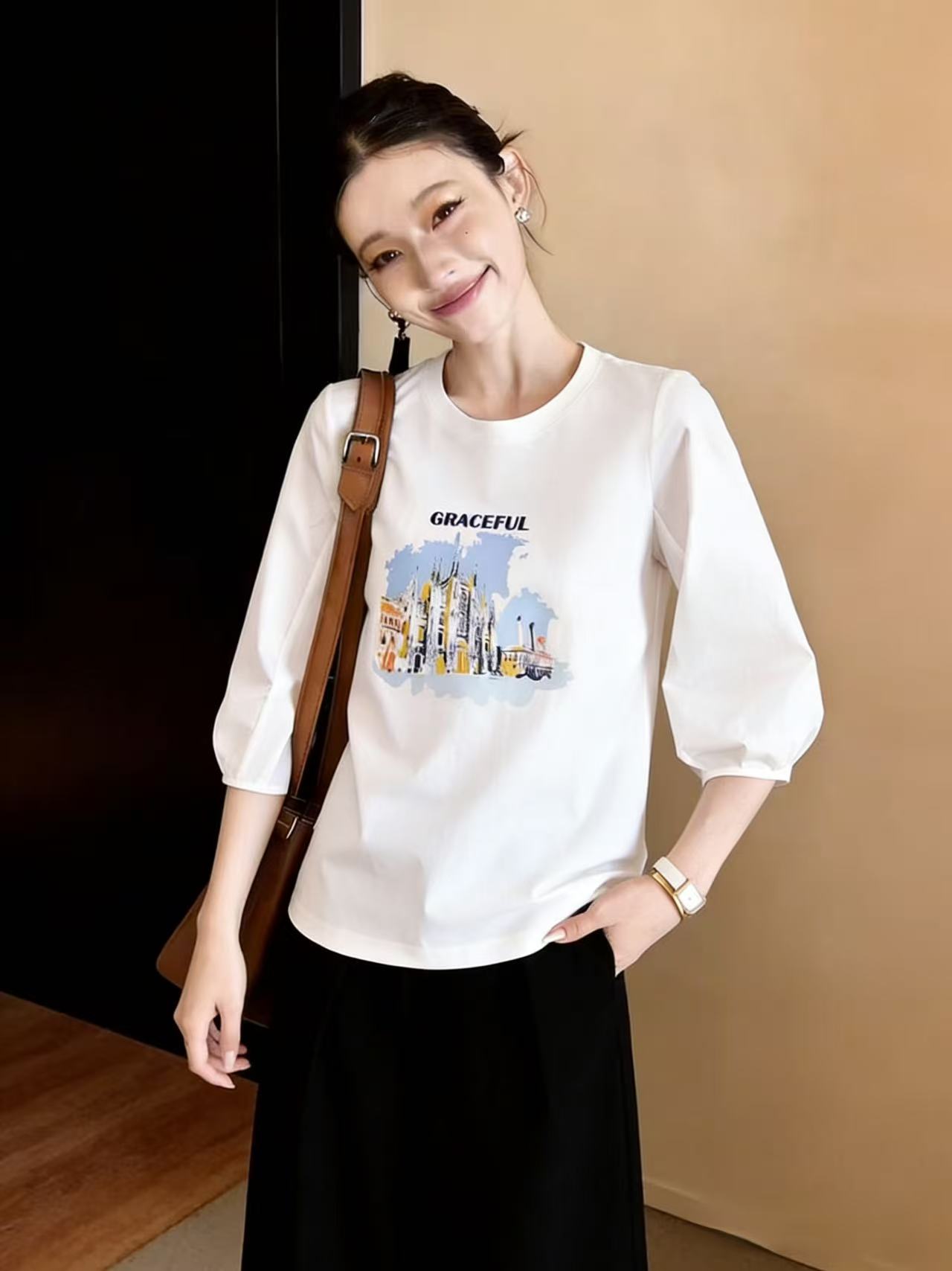 7부 소매 T 여성 2026 여름 드레스 새로운 루즈핏 Chic 프린트 풀오버 연령 감소 여성 중간 소매 화이트 맨위