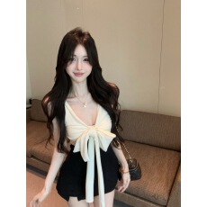 批发小香风蝴蝶结吊带背心女外穿<b class='q'>夏</b>季纯欲性感v领抹胸上衣巨好看绝美