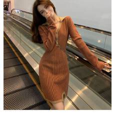 批发针织打底连衣裙女秋冬2024年新款长袖高级感气质修身小香风包臀裙