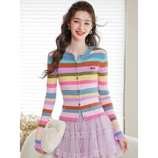 批发白鹿语多巴胺色系针织开衫25秋季时尚气质微弹正肩条纹女式针织衫