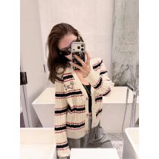 批发2025冬季新款韩版时尚气质条纹小狗百<b class='q'>搭</b>显瘦<b class='q'>长袖</b>针织<b class='q'>开衫</b>外套女